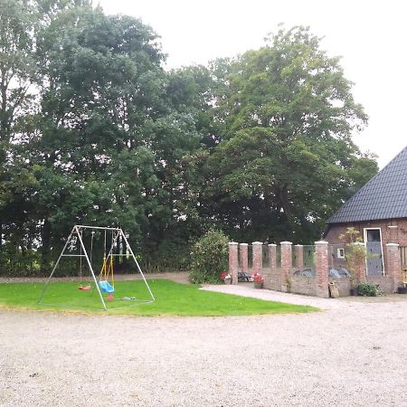 Appartement Met Eigen Sauna En Sport-En Spelruimte Ee Exterior foto
