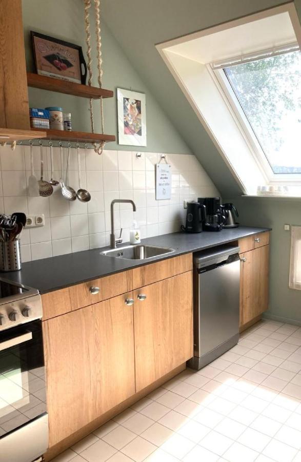 Appartement Met Eigen Sauna En Sport-En Spelruimte Ee Exterior foto